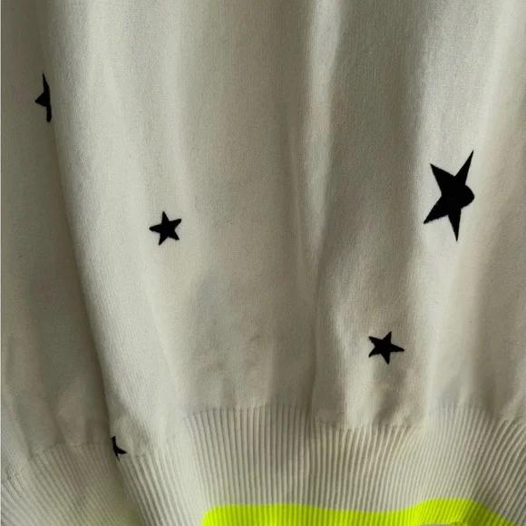 Aqua Women Star Sweater White Yellow Neck 78$ Medium - Picture 5 of 10